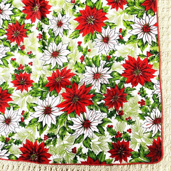 Vintage Christmas Tablecloth Cotton Blend Cloth Festive Red & White Poinsettias - Picture 3 of 8